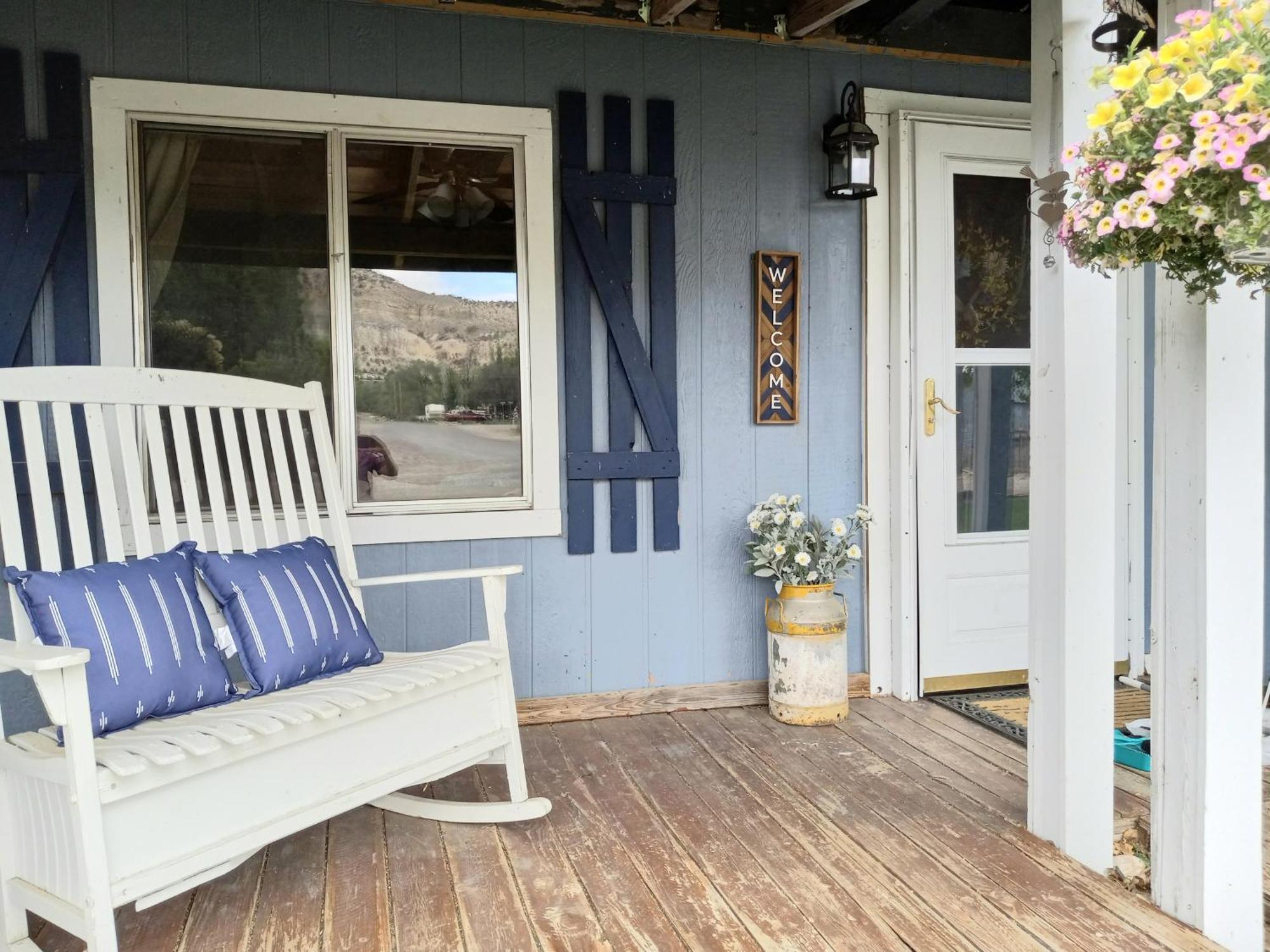 The Goulding Cottage And Farm - 4 Beds, 3 Baths Henrieville Ngoại thất bức ảnh